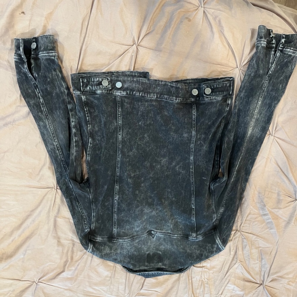 Jacket - Picture 2 of 2